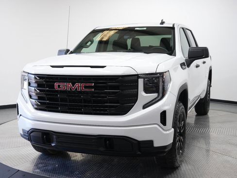 New 2026 GMC Sierra 1500 Pro w/ Graphite Edition image 3
