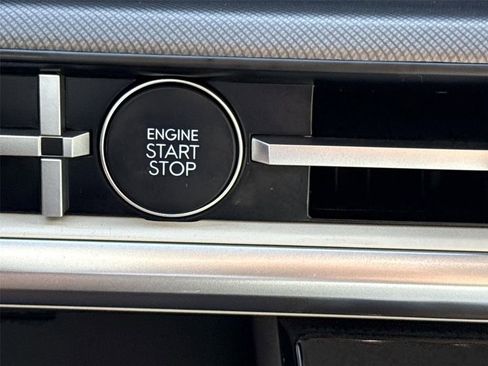 Used 2025 Hyundai Santa Fe SEL AWD/4WD image 15