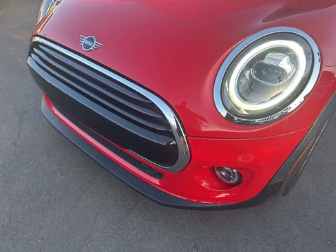 Used 2021 MINI Cooper Convertible image 10