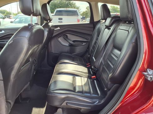Used 2019 Ford Escape SEL FWD image 18