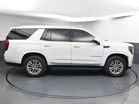 Used 2023 GMC Yukon SLT image 9