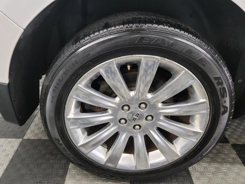 Used 2013 Lincoln MKX AWD image 25