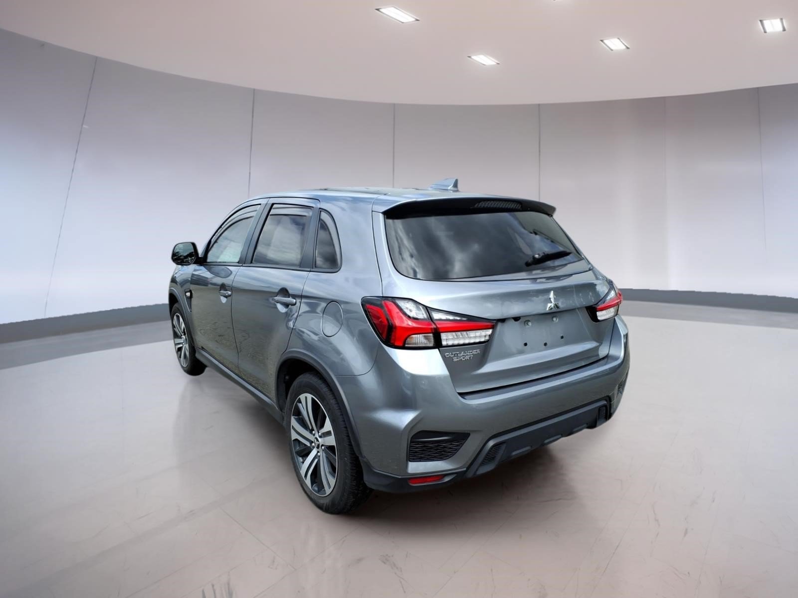 Used 2025 Mitsubishi Outlander Sport ES AWD/4WD image 3
