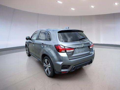 Used 2025 Mitsubishi Outlander Sport ES AWD/4WD image 3