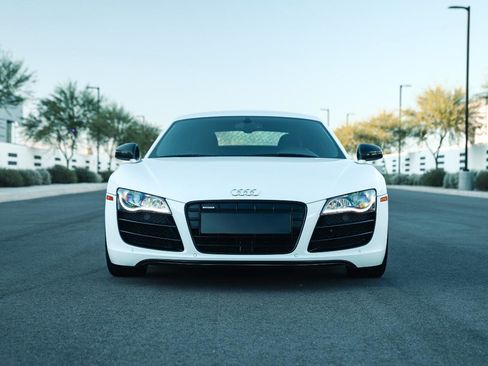 Used 2010 Audi R8 V10 image 5