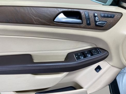 Used 2018 Mercedes-Benz GLE 350 4MATIC image 7