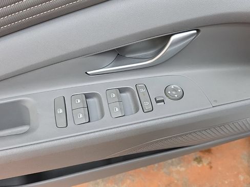 Certified 2025 Hyundai Elantra Sport FWD image 22