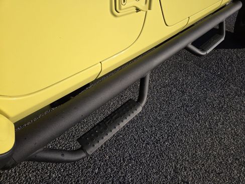 Used 2023 Jeep Wrangler Rubicon 392 w/ Xtreme Recon 35" Tire Package image 27