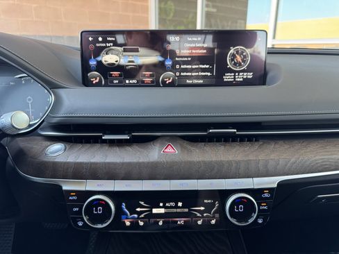 Used 2022 Genesis G80 2.5T w/ Prestige Package image 27