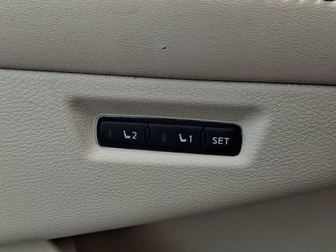 Used 2017 Nissan Murano SL w/ SL Technology Package AWD/4WD image 29