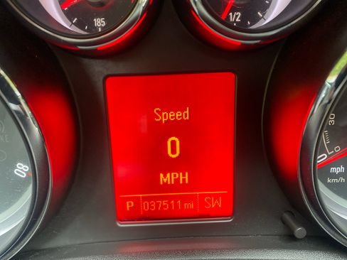 Used 2017 Buick Cascada Premium image 13