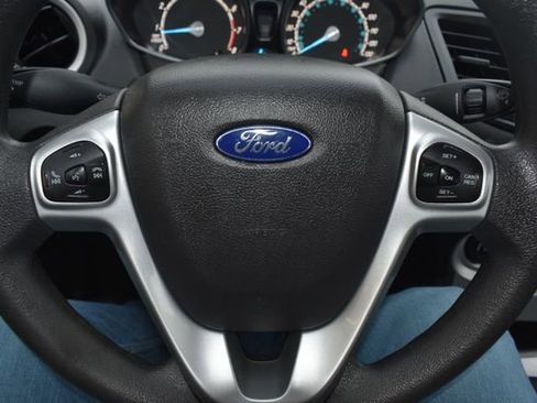Used 2019 Ford Fiesta SE w/ Cold Weather Package image 18