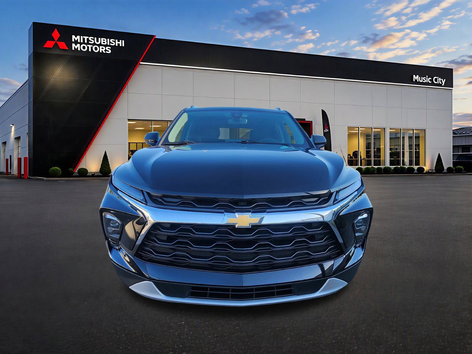 Used 2024 Chevrolet Blazer LT w/ Convenience Package FWD image 5