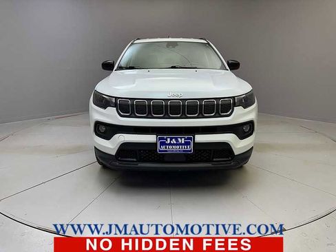 Used 2022 Jeep Compass Latitude image 8