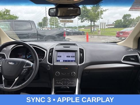 Used 2020 Ford Edge SEL w/ Convenience Package AWD/4WD image 2