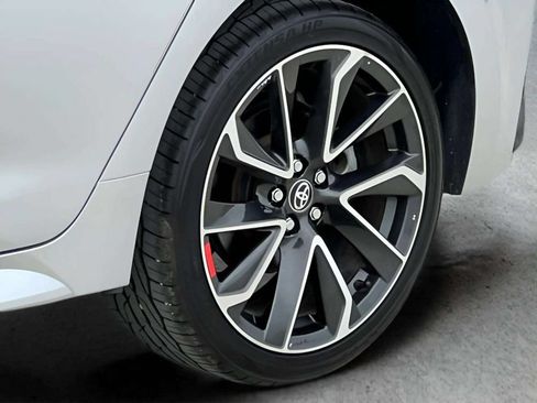 Used 2021 Toyota Corolla XSE FWD image 36
