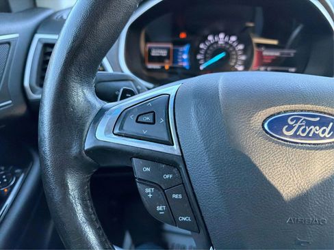 Used 2015 Ford Edge SEL w/ Equipment Group 201A image 32