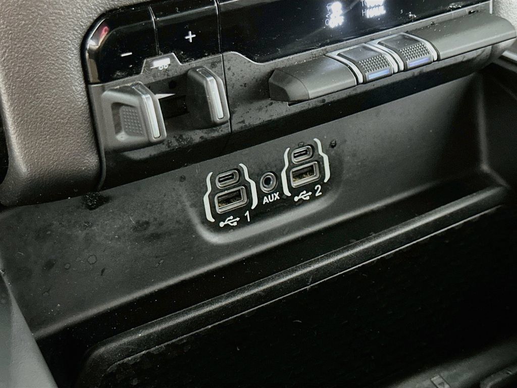Used 2021 RAM 1500 Big Horn RWD image 31