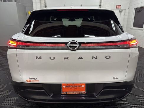Used 2025 Nissan Murano SL AWD/4WD image 9