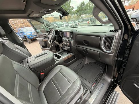 Used 2022 GMC Sierra 2500 Denali w/ Denali Black Diamond Edition image 41