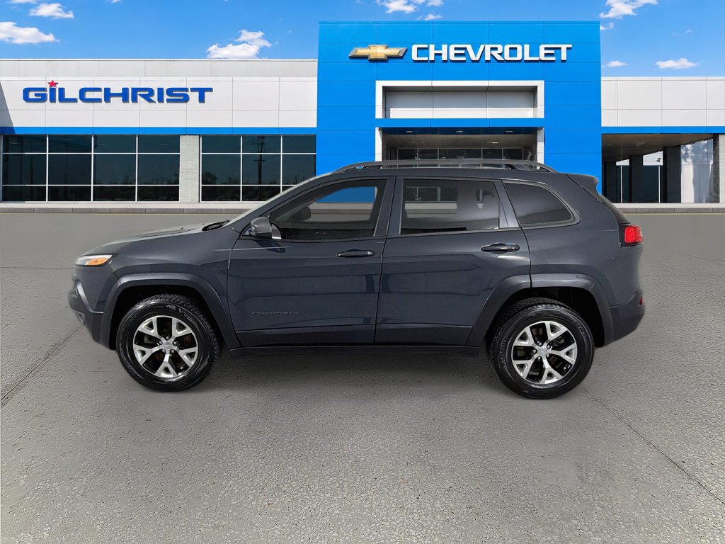 Used 2017 Jeep Cherokee Trailhawk AWD/4WD image 5