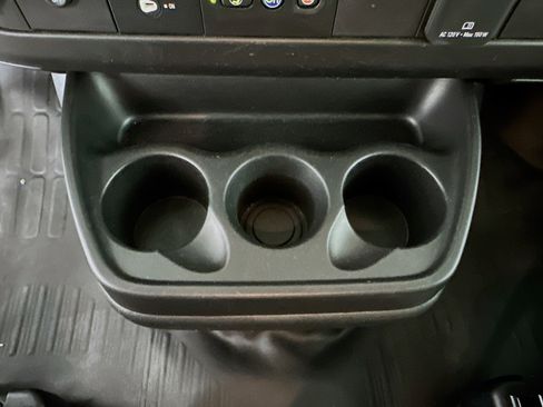 Used 2023 Chevrolet Express 3500 LS image 19