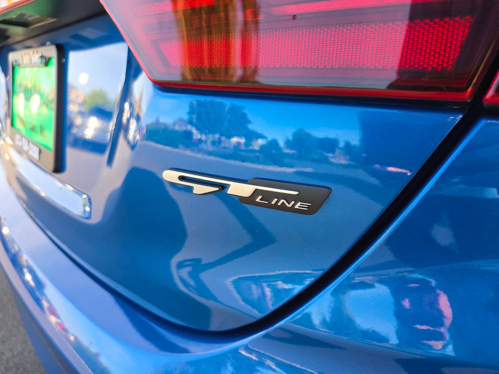 Used 2022 Kia Forte GT-Line FWD image 9