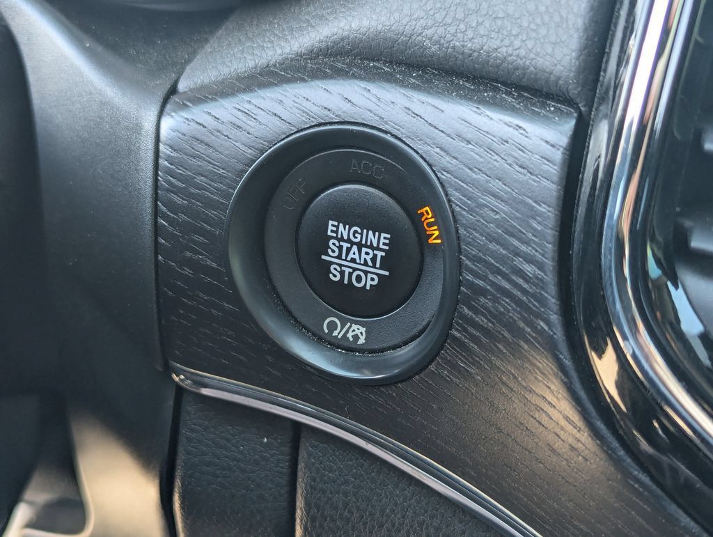 Used 2020 Jeep Grand Cherokee Summit AWD/4WD image 23