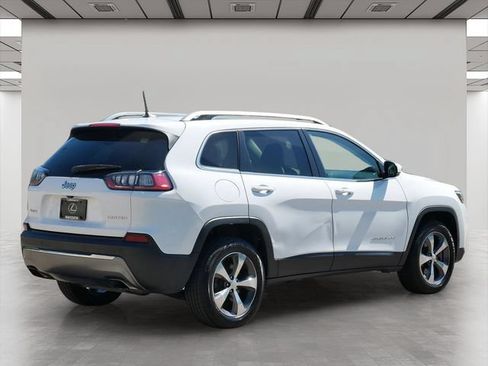 Used 2019 Jeep Cherokee Limited AWD/4WD image 5