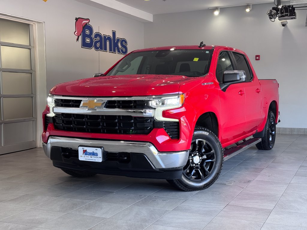 Certified 2022 Chevrolet Silverado 1500 LT w/ Protection Package AWD/4WD image 2