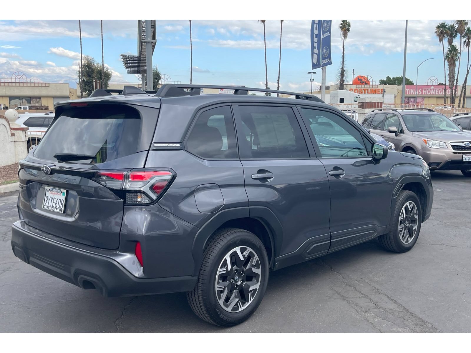 Certified 2026 Subaru Forester Premium AWD/4WD image 5
