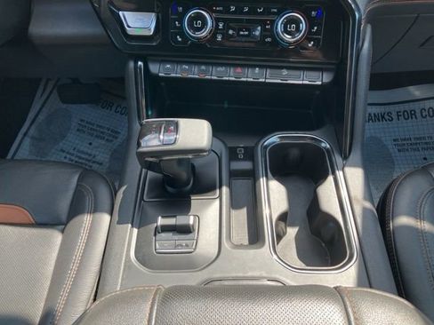 Used 2023 GMC Sierra 1500 AT4 w/ AT4 Premium Package AWD/4WD image 23