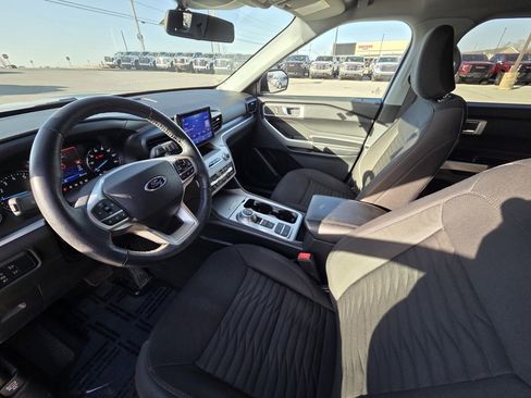 Used 2021 Ford Explorer XLT w/ Class III Trailer Tow Package image 9