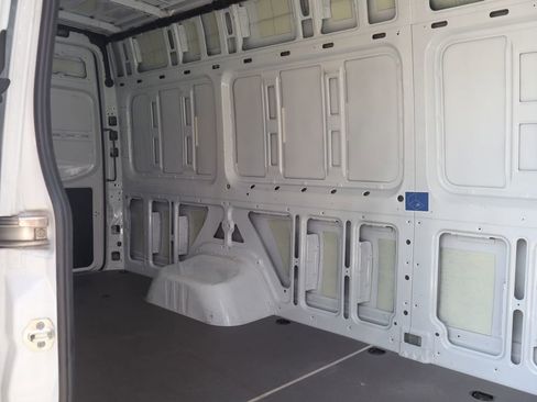 Used 2021 Mercedes-Benz Sprinter 3500 image 12