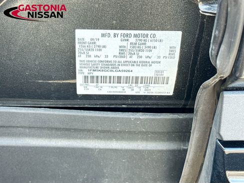 Used 2020 Ford Explorer ST AWD/4WD image 35
