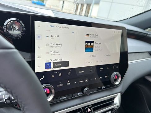 New 2026 Lexus RX 350 AWD image 24