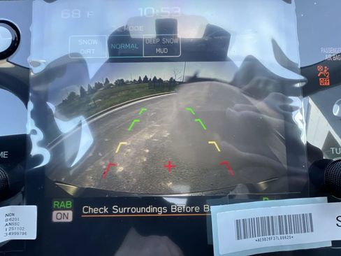 Certified 2025 Subaru Outback Onyx Edition w/ Popular Package #2 image 14