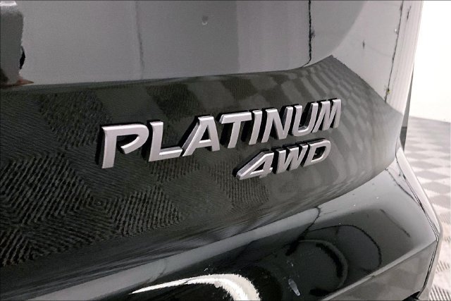 New 2026 Nissan Pathfinder Platinum w/ Cargo Package AWD/4WD image 19