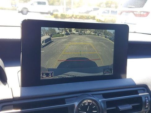 Used 2025 Lexus IS 350 F Sport image 22