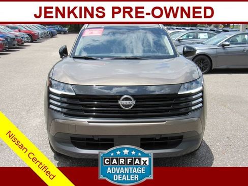 Certified 2026 Nissan Kicks SV w/ Charging Package FWD image 7