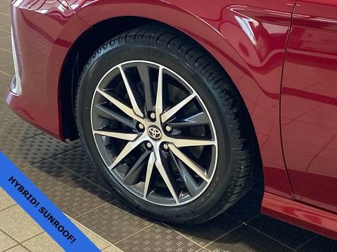 Used 2022 Toyota Camry XLE w/ Cold Weather Package FWD image 8