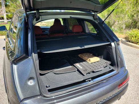 New 2026 Audi SQ7 Premium Plus image 10