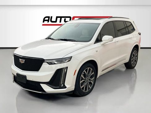Used 2021 Cadillac XT6 Sport AWD/4WD image 3