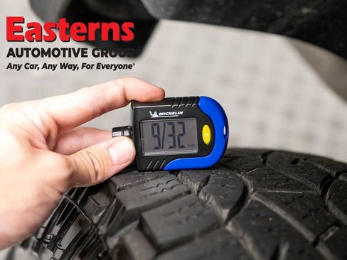 Used 2018 Jeep Wrangler Unlimited Sport S AWD/4WD image 28