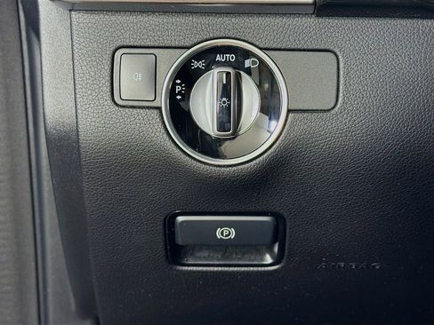 Used 2018 Mercedes-Benz GLE 350 4MATIC image 11