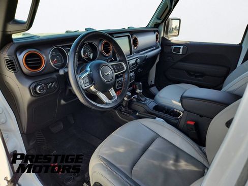 Used 2021 Jeep Gladiator Mojave AWD/4WD image 17