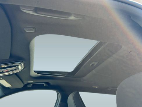 New 2025 Jeep Grand Cherokee L Laredo w/ Luxury Tech Group I image 14