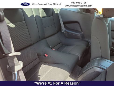 Used 2013 Ford Mustang Coupe RWD image 22