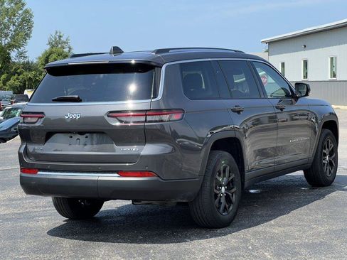 Used 2023 Jeep Grand Cherokee L Limited AWD/4WD image 41