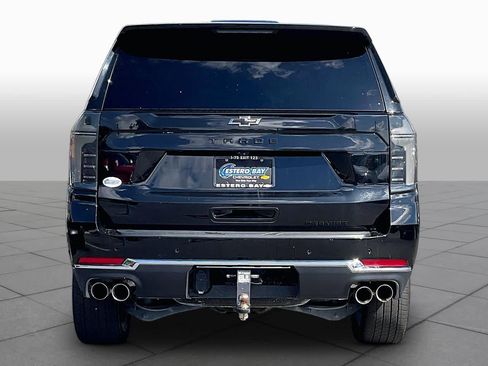 Used 2025 Chevrolet Tahoe Premier RWD image 5